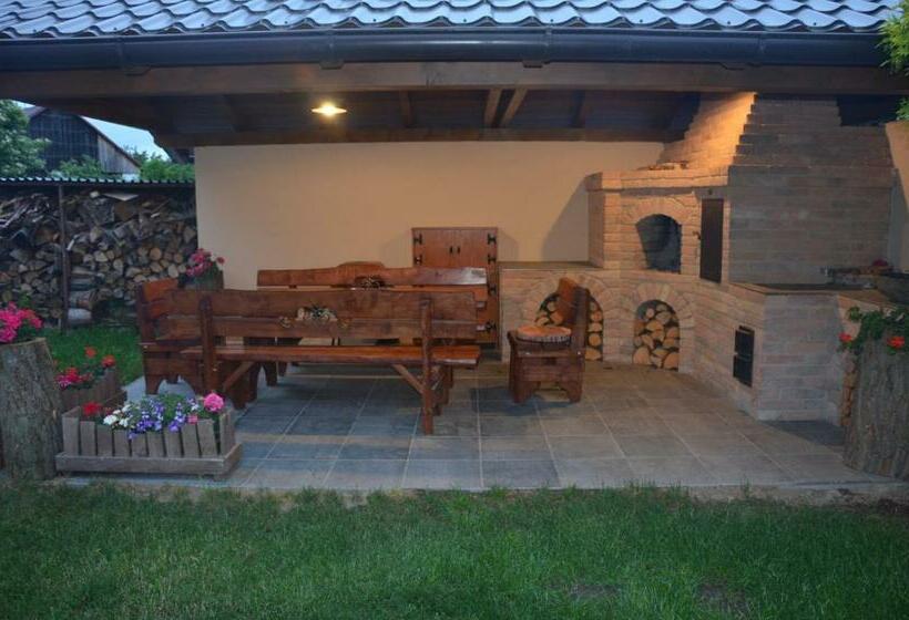 Panzió Penzion U Koníčka