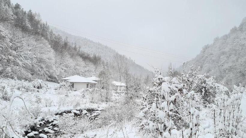 리조트 Orlova Skala Holiday Village