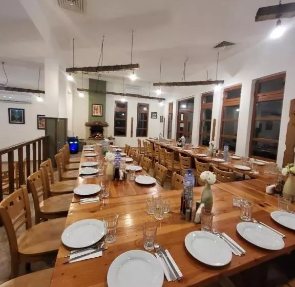 Lomakeskus Orlova Skala Holiday Village