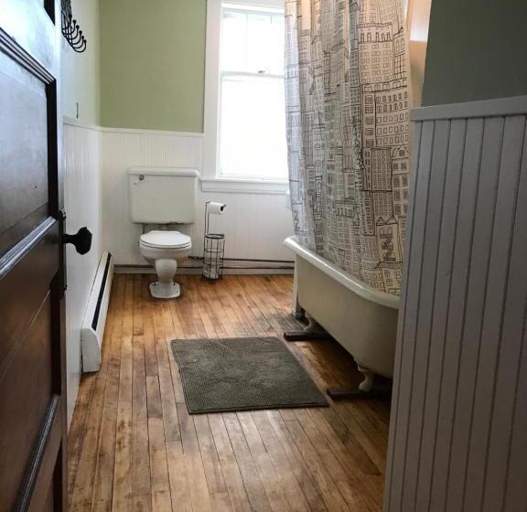 Studio 181 Bed & Breakfast