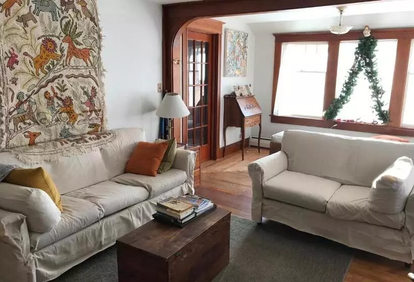 Studio 181 Bed & Breakfast