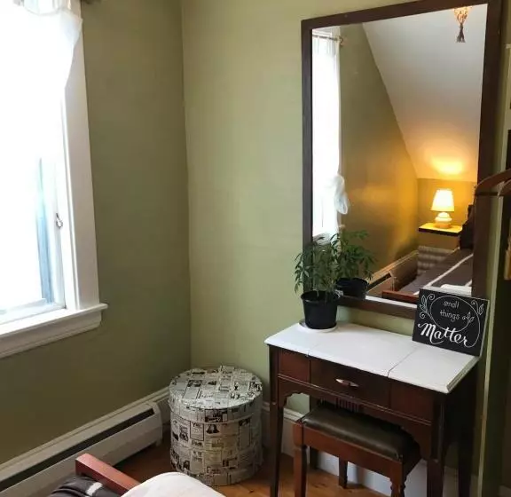 Studio 181 Bed & Breakfast