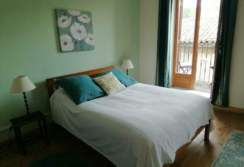 Bed and Breakfast Aux Douces Nuits De Rivel