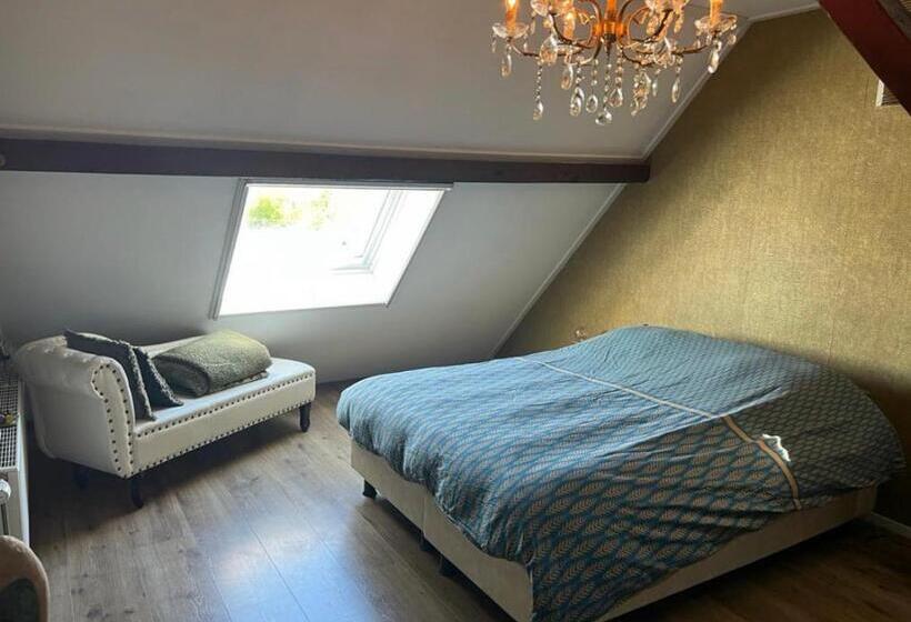 Bed and Breakfast De Stjelp