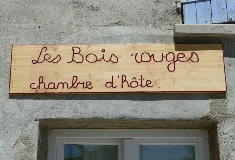 ベッドアンドブレックファースト Les Bois Rouges