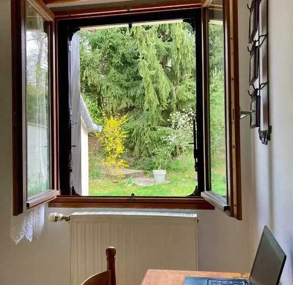Aamiaismajoitus (B&B) Logisfontainebleau