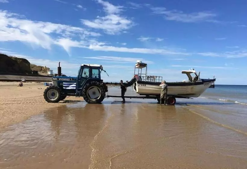 ベッドアンドブレックファースト Stone Cottage