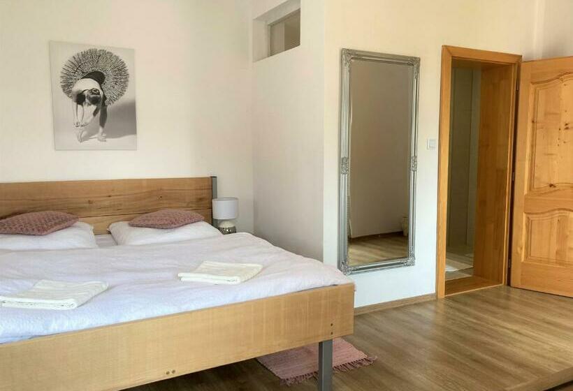 Bed & Breakfast Hugo