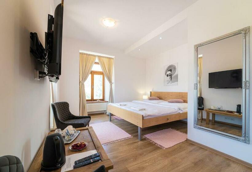 Bed & Breakfast Hugo