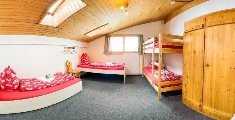 Hotel Heuberge