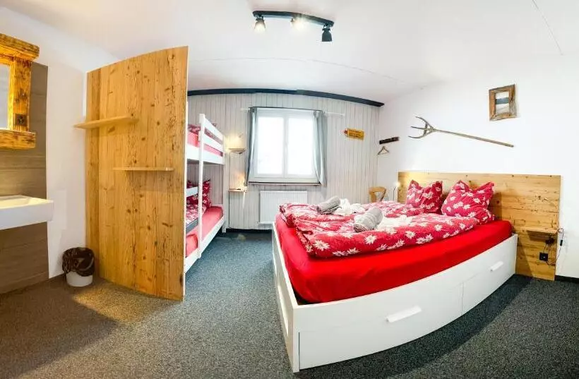 Hotel Heuberge