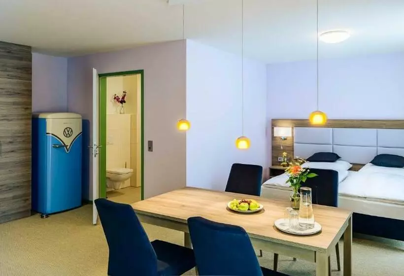 Hotelli Nutzwedel Resort Farmers Lodge