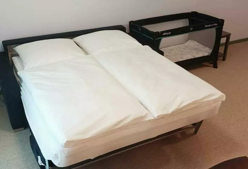 Hotelli Nutzwedel Resort Farmers Lodge