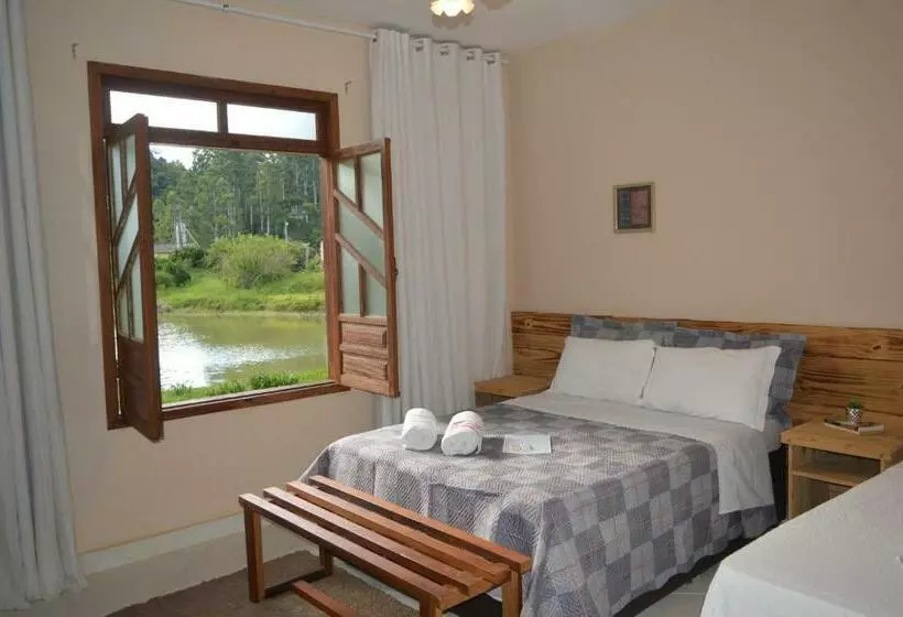 Hotelli Pousada Viva