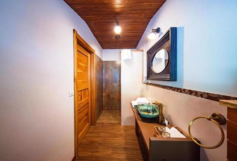 ペンション Conacul Sanct Gurgh