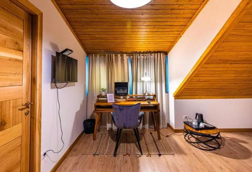 ペンション Conacul Sanct Gurgh