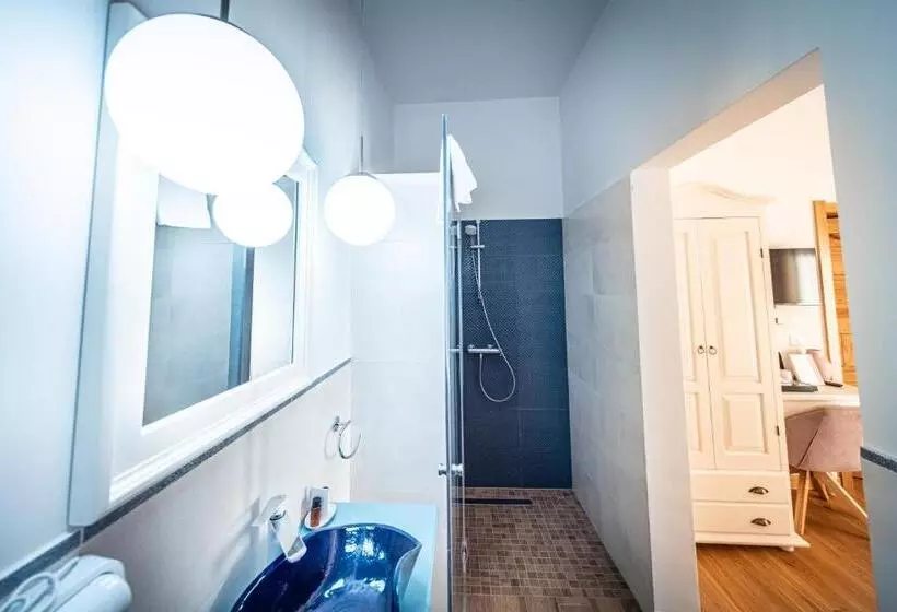 ペンション Conacul Sanct Gurgh