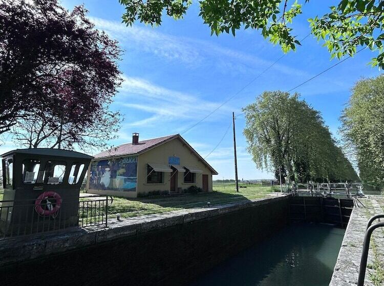 פנסיון La Maison Berry, Hébergement Avec Petit Déjeuner