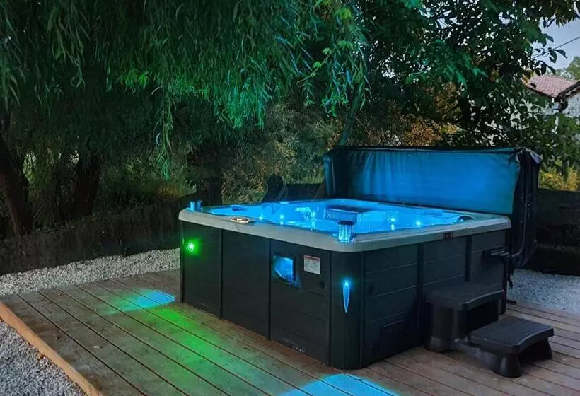 ペンション Le Moulin De Salazar