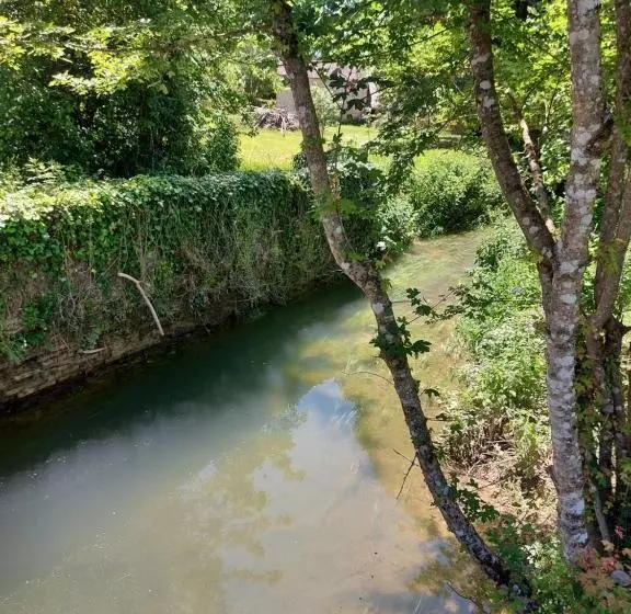 ペンション Le Moulin De Salazar