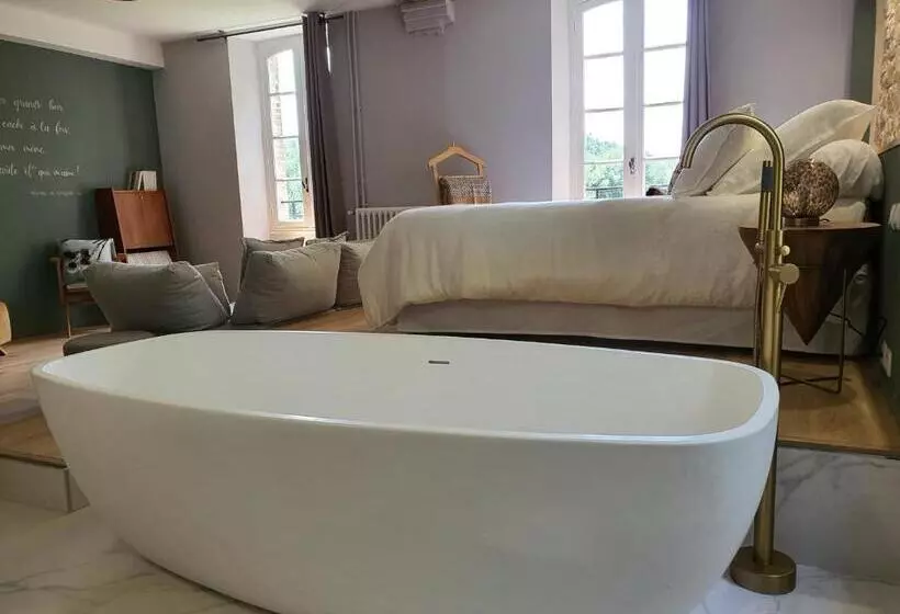 ペンション Le Moulin De Salazar