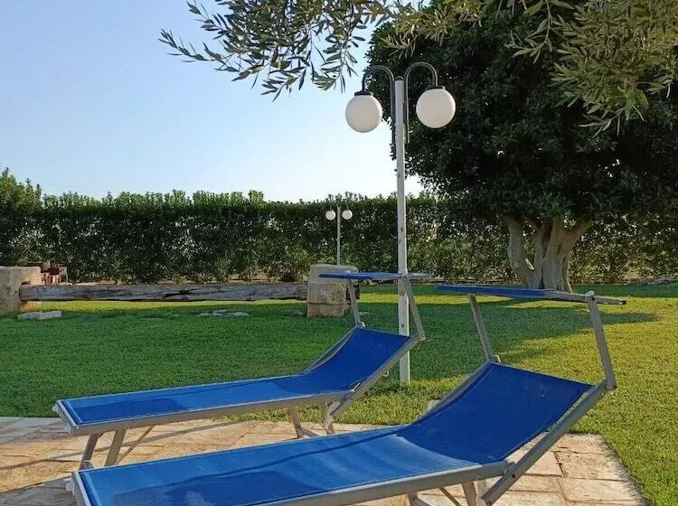 ペンション Masseria Galleppa   Rooms, Pool And Relax