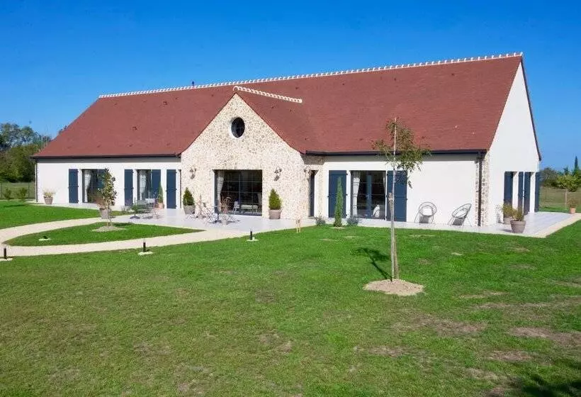 Aamiaismajoitus (B&B) Aux 3 Forêts