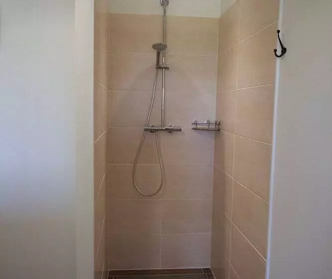 Aamiaismajoitus (B&B) Aux 3 Forêts