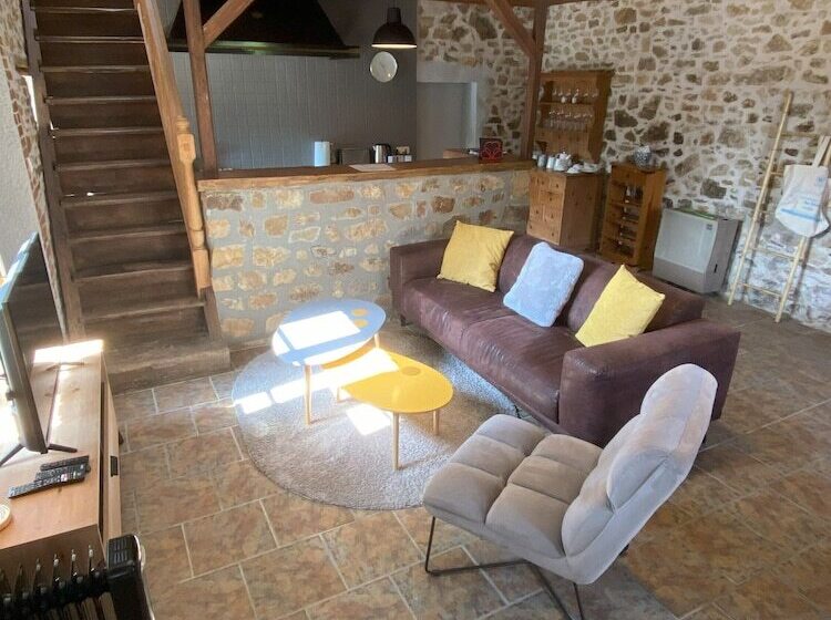 ベッドアンドブレックファースト Maison De Montgibaud