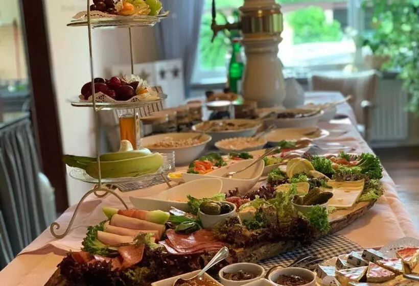 ホテル Gasthaus Afina