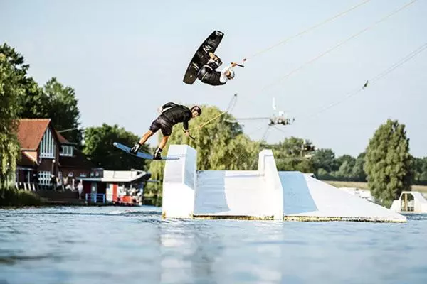 ホテル Gasthaus Afina