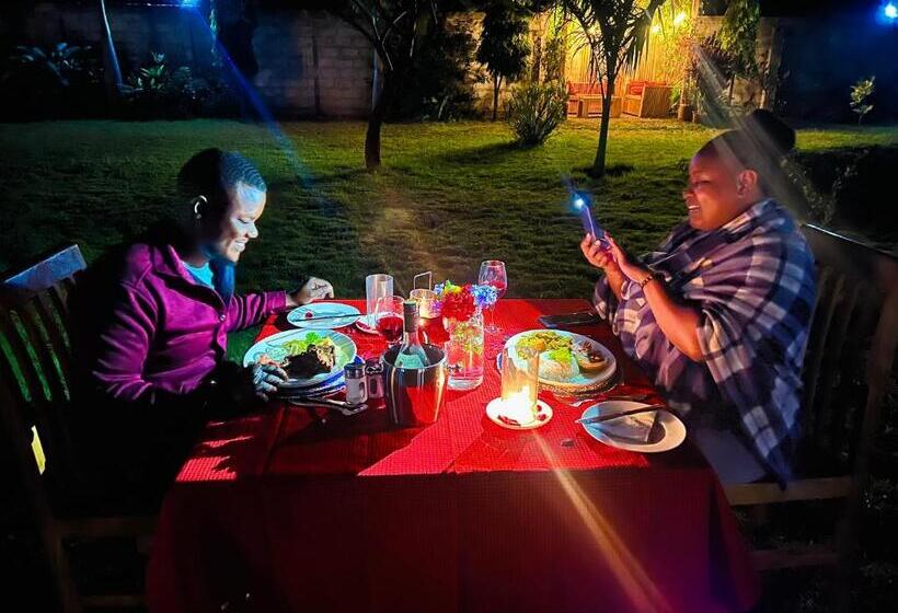 בית מלון כפרי Heart Of Africa Lodge