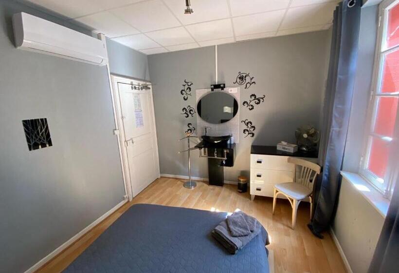 酒店 Hôtel Restaurant L Escale Chez Mimi