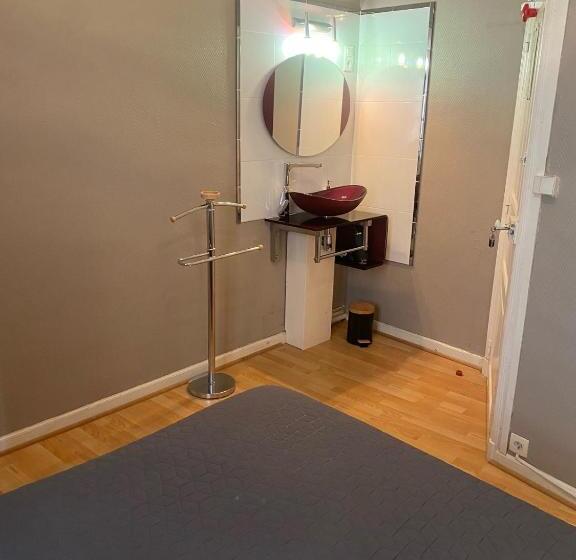 酒店 Hôtel Restaurant L Escale Chez Mimi