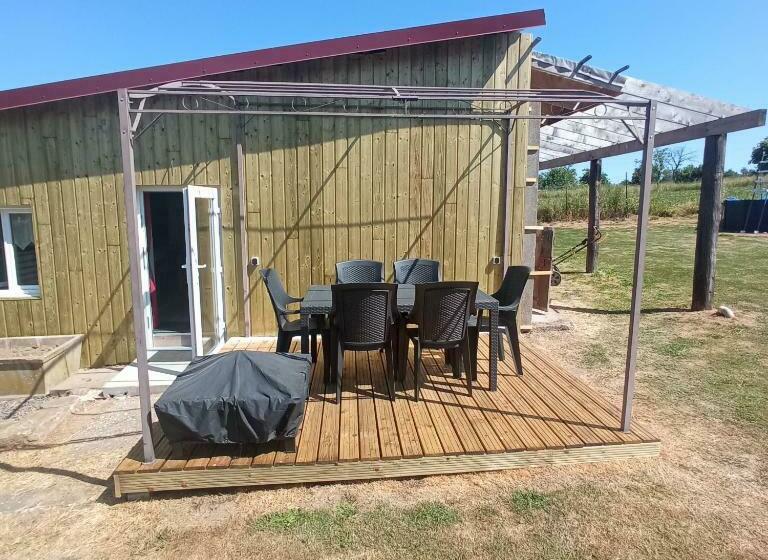 ペンション Maison D Hôtes A La Fontaine Fleurie 88