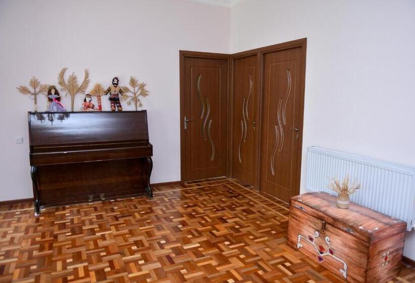 Pensão Manana Guesthouse