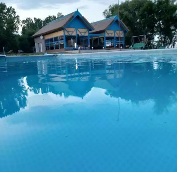 ペンション Talian