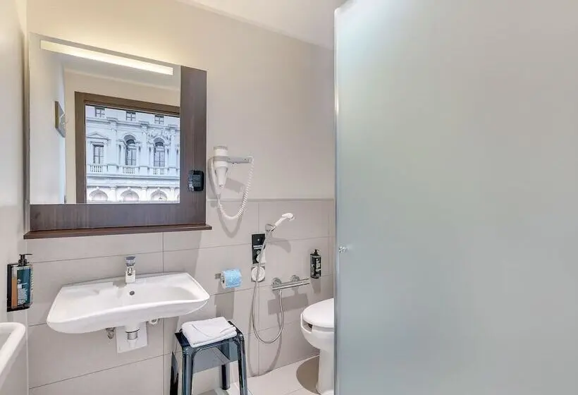 B&B Hotel Bergamo City