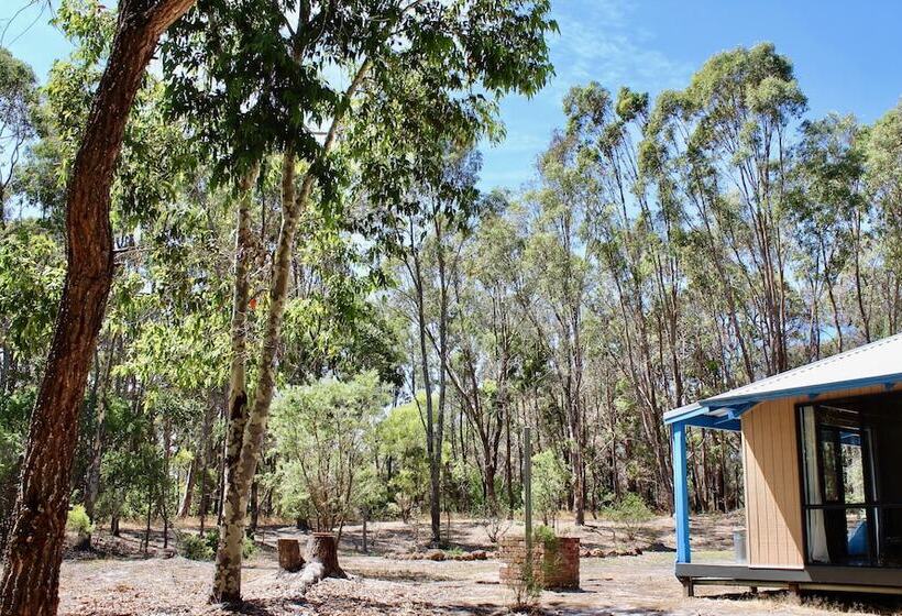 Ellensbrook Cottages