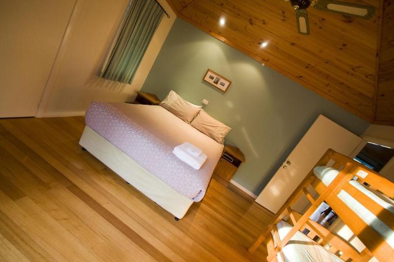 Ellensbrook Cottages