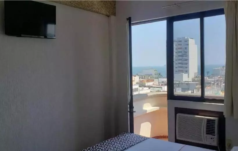 هتل Candilejas Playa