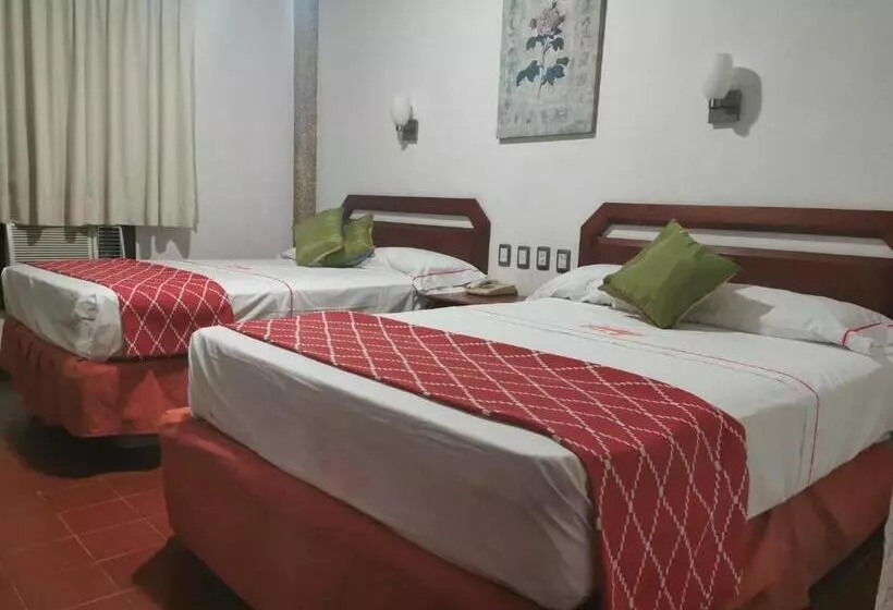 هتل Candilejas Playa