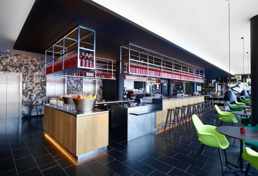 בית מלון כפרי Citizenm Paris Charles De Gaulle Airport