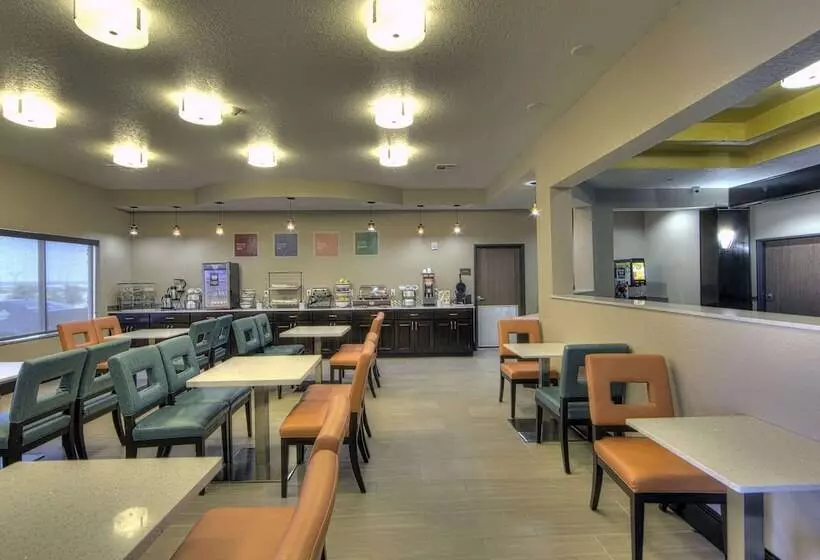 ホテル Comfort Inn & Suites, White Settlement Fort Worth West, Tx