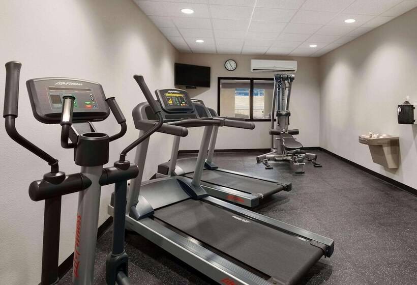 Отель Country Inn & Suites By Radisson, Bozeman, Mt