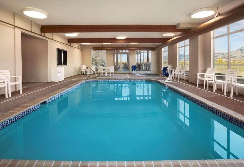 Отель Country Inn & Suites By Radisson, Bozeman, Mt