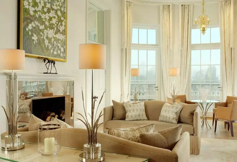 فندق Coworth Park  Dorchester Collection