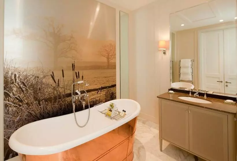 فندق Coworth Park  Dorchester Collection