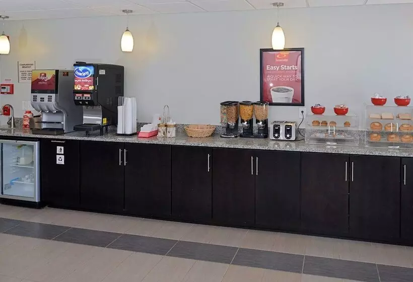 ホテル Econo Lodge Rochester I 90 & I 390