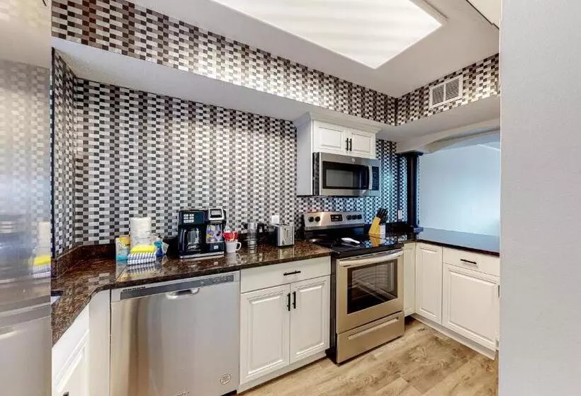 호텔 El Matador 546